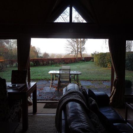 Idyllic Log Cabin Near Stratford Upon Avon Kültér fotó