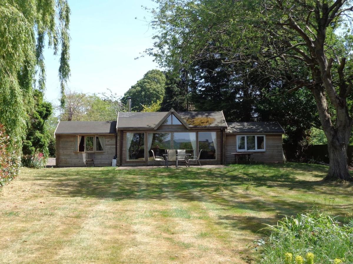 Idyllic Log Cabin Near Stratford Upon Avon Kültér fotó