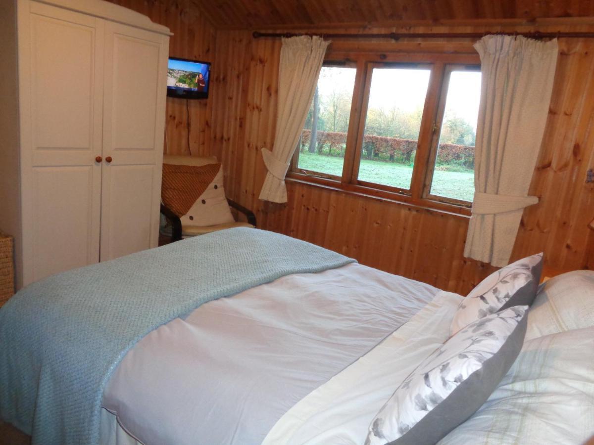 Idyllic Log Cabin Near Stratford Upon Avon Kültér fotó